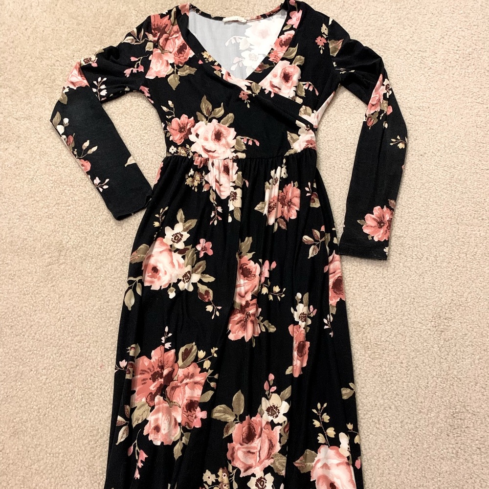 Maxi dress with pockets